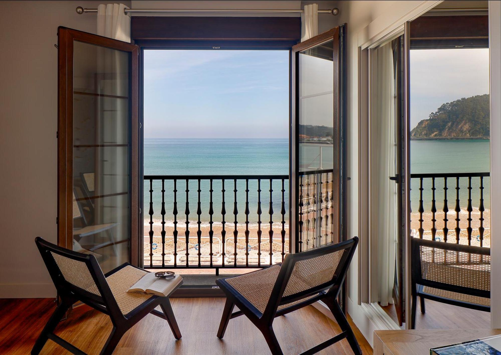 Hotel Ribadesella Playa Bagian luar foto